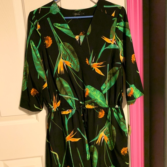 Floral 3/4 sleeve Romper - Picture 1 of 1